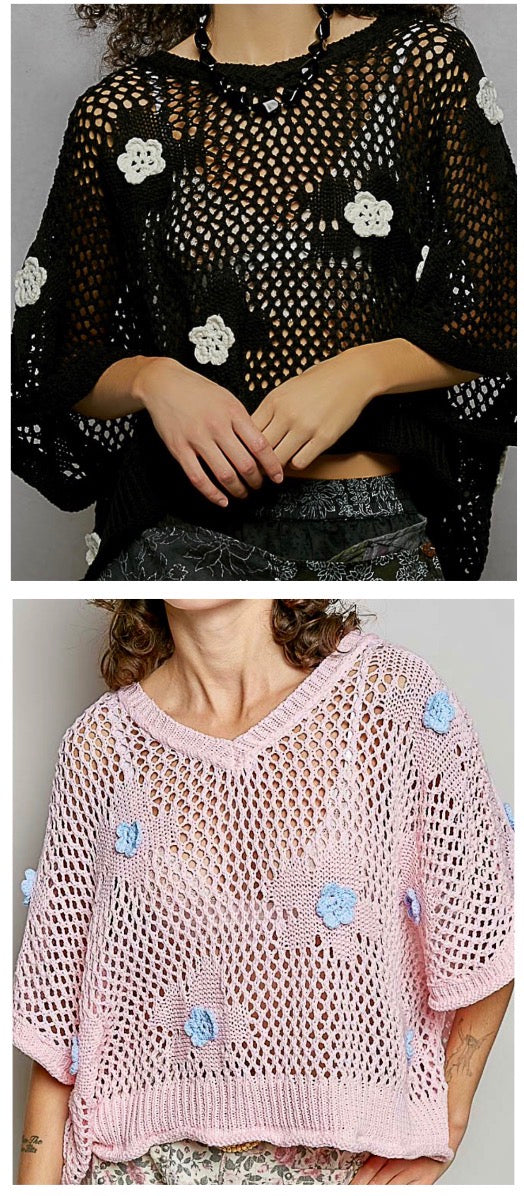 Crochet boxy tops with flowers (available up to XXL)