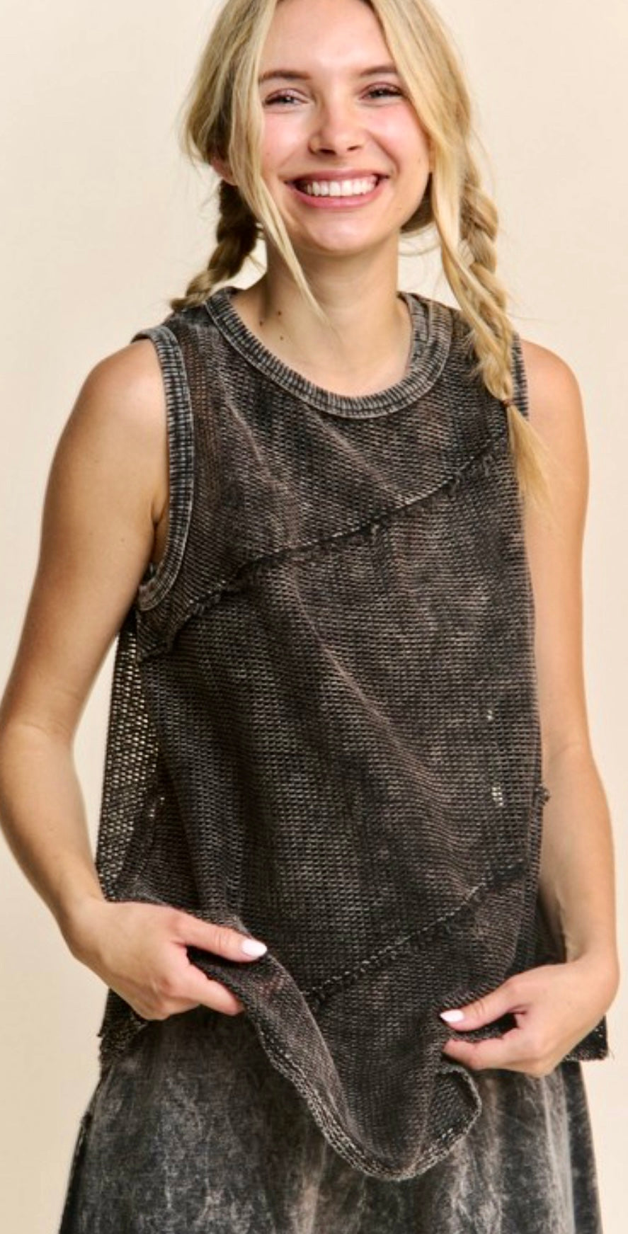 Black netting tank