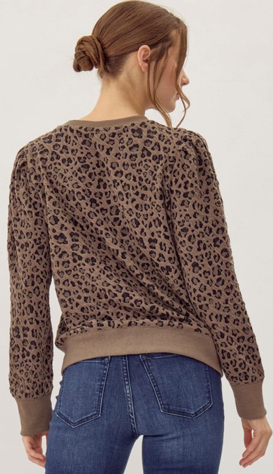 Leopard print crew neck knit top
