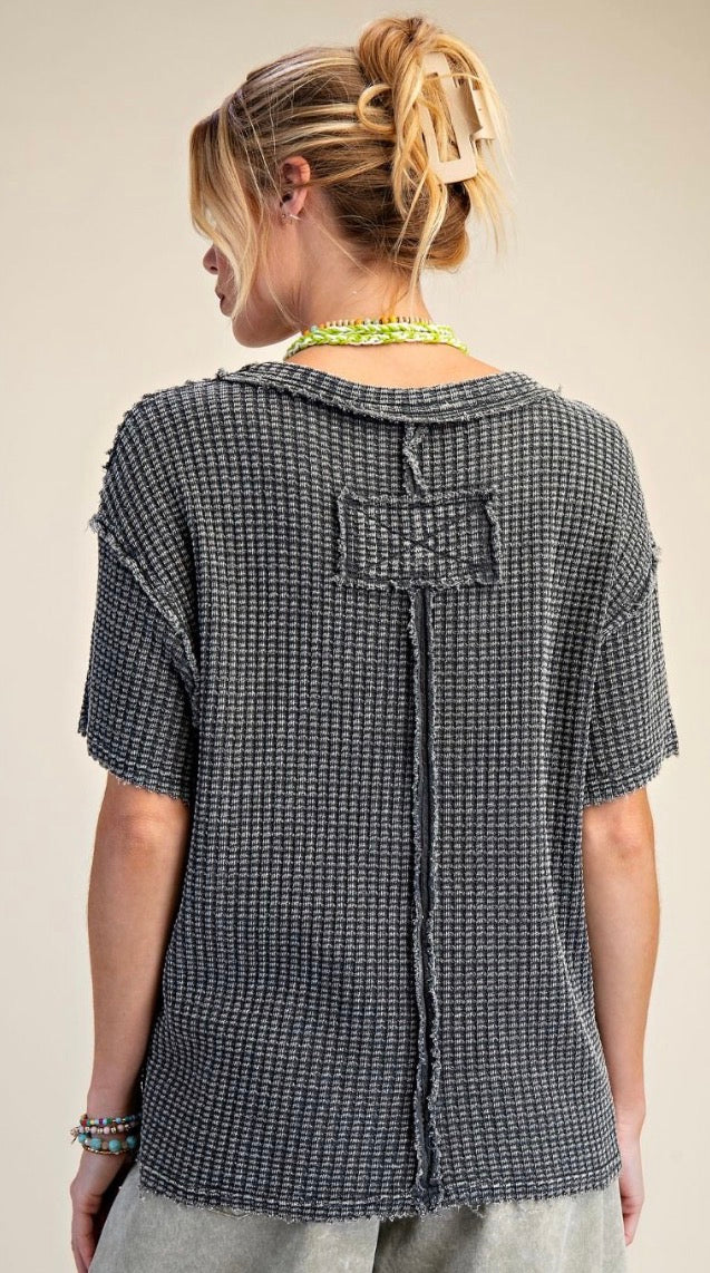 Grey waffle top with pocket