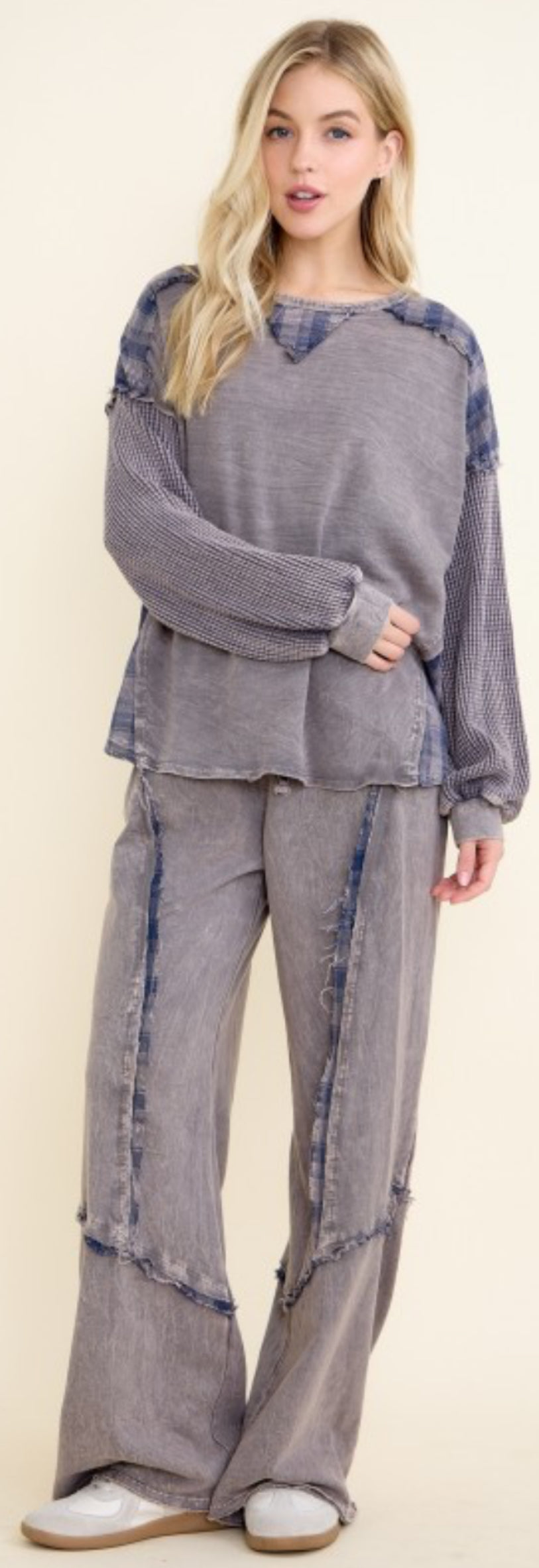 Plaid insert loose fit pants and sweatshirts (sold separately)