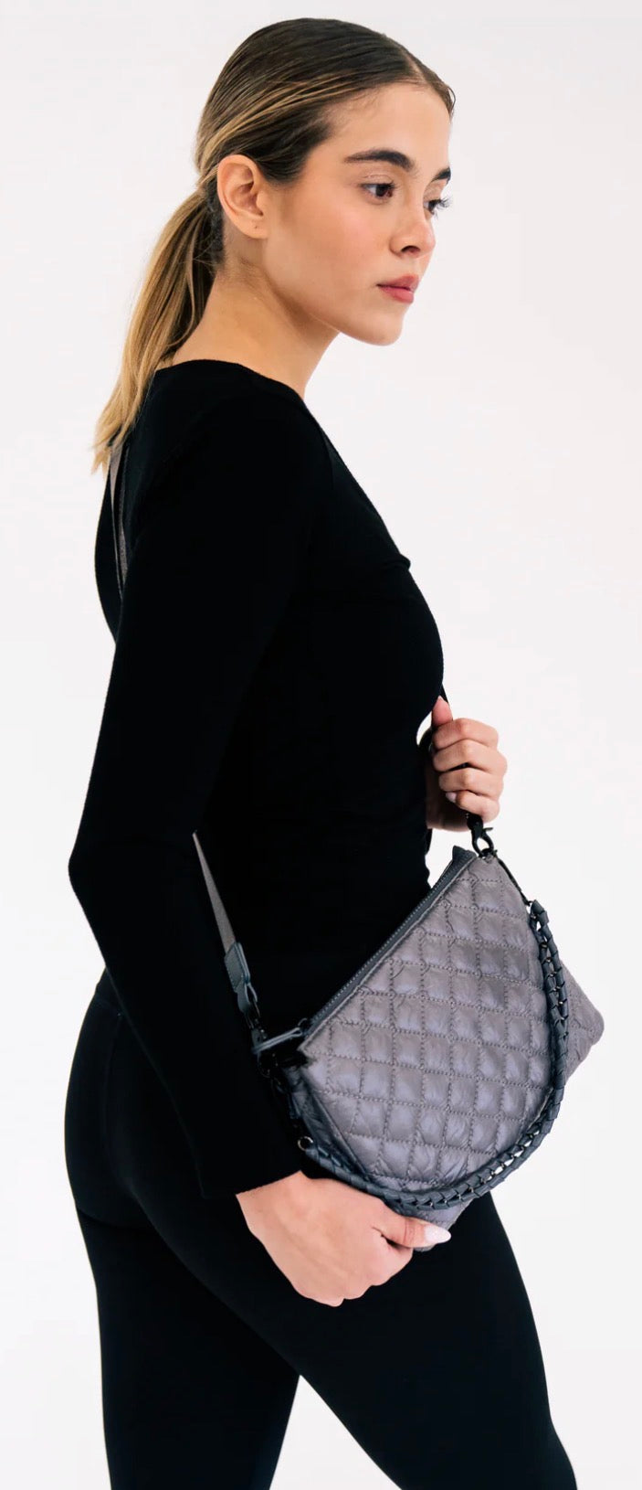 BEST SELLER! RESTOCKED AGAIN! Puffer crossbody bag with detachable chain strap