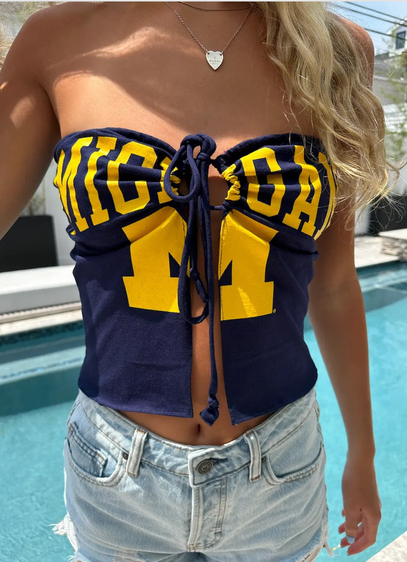 Custom slit top (can order for ANY school)