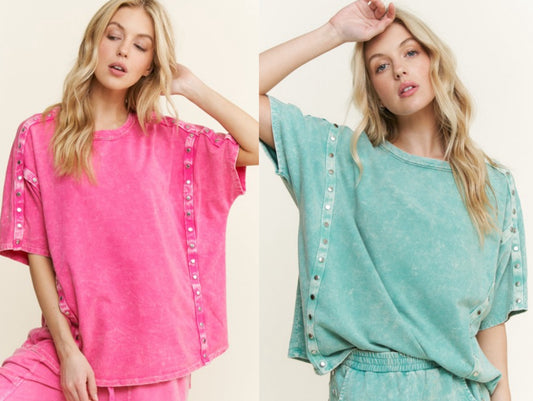 Relaxed fit tops with studs, new colors in BEST SELLER!