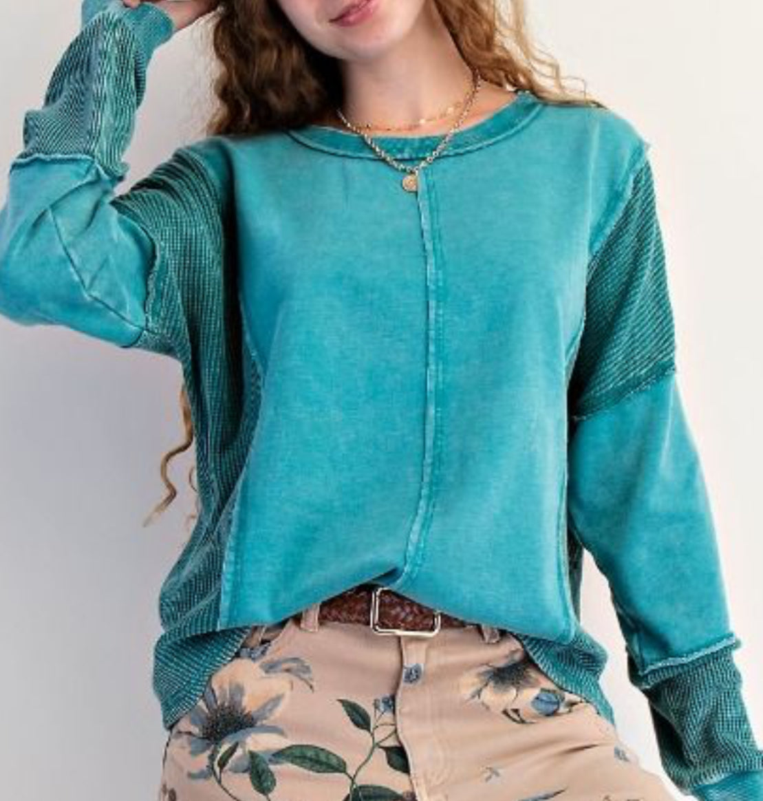 Teal loose fit sweatshirt with thermal inserts