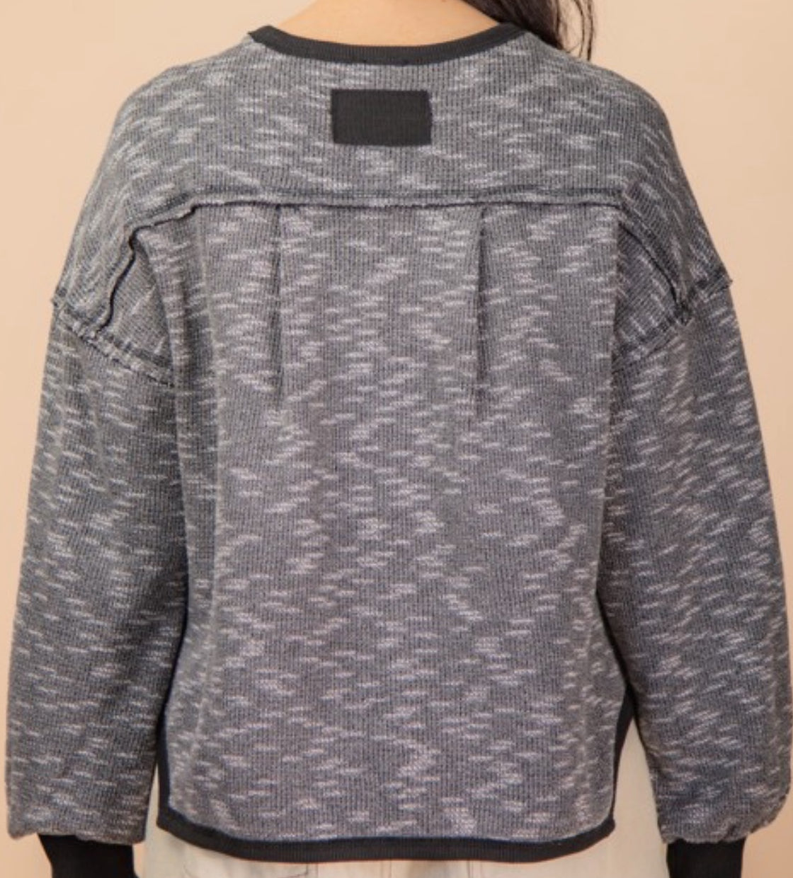 Black/white loose fit knit top (available up to XL)