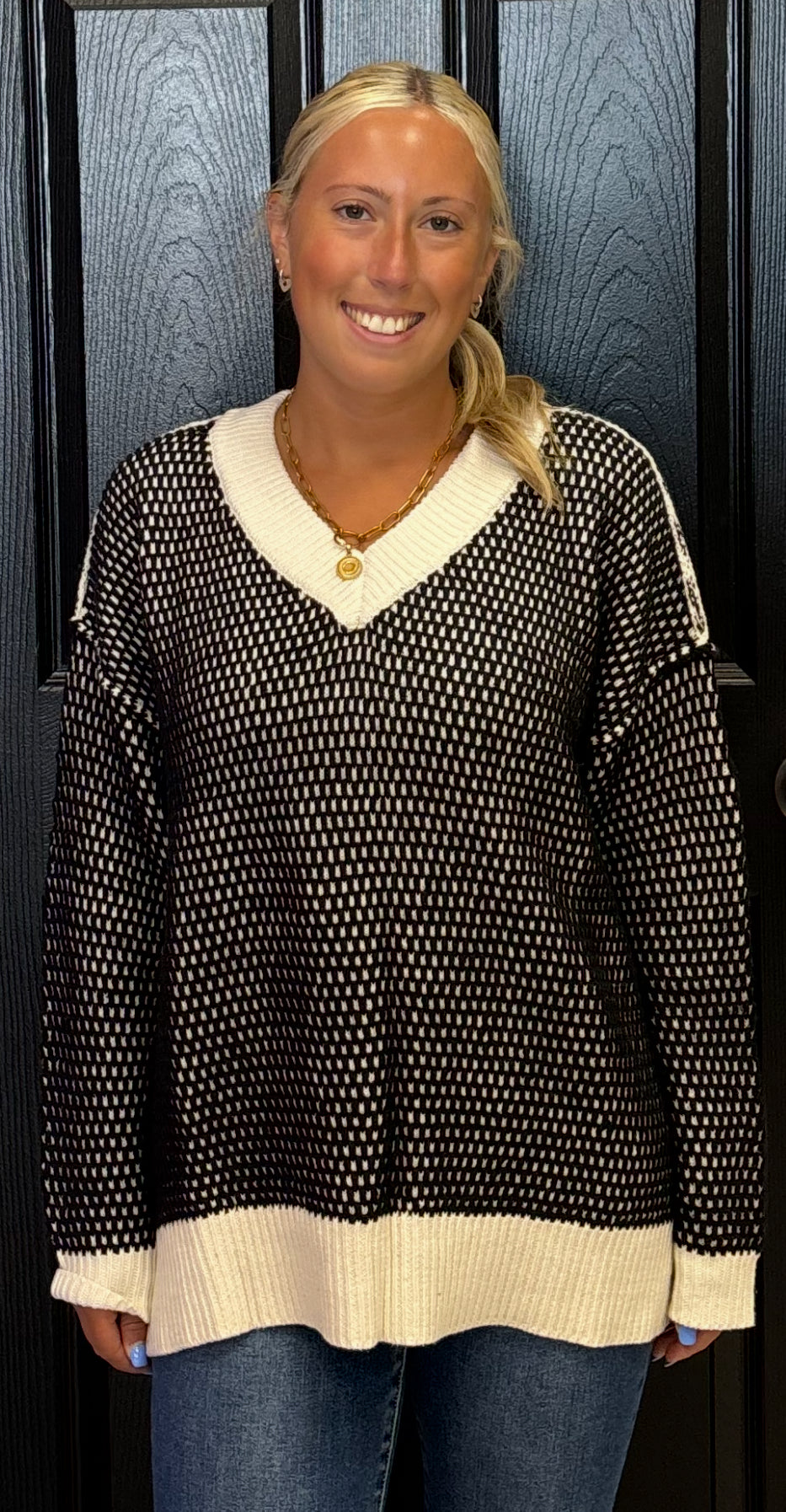 Vintage Havana black/white oversized honeycomb v neck sweater