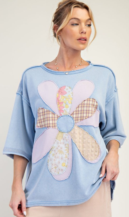 Blue loose fit top with mixed media large daisy applique