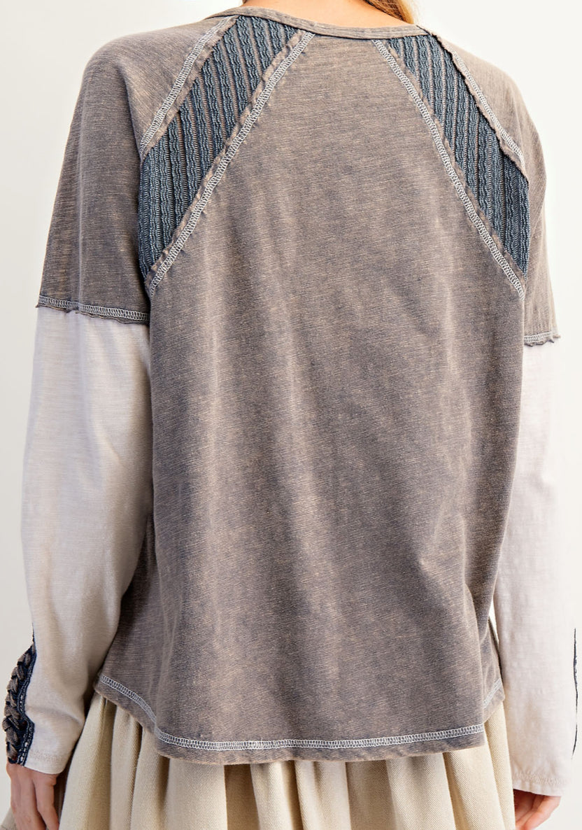 Ash/blue relaxed fit top with laceup sleeves detail