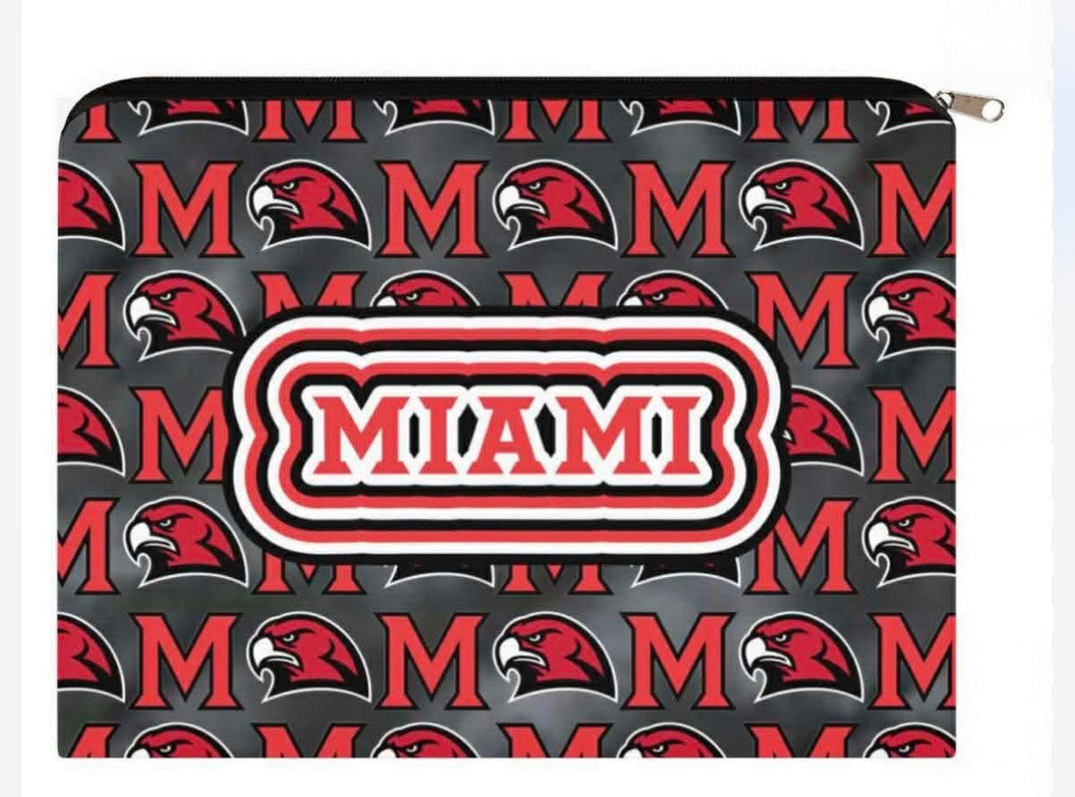 IN STOCK NOW! College zip canvas pouches, GREAT FOR GIFTS!