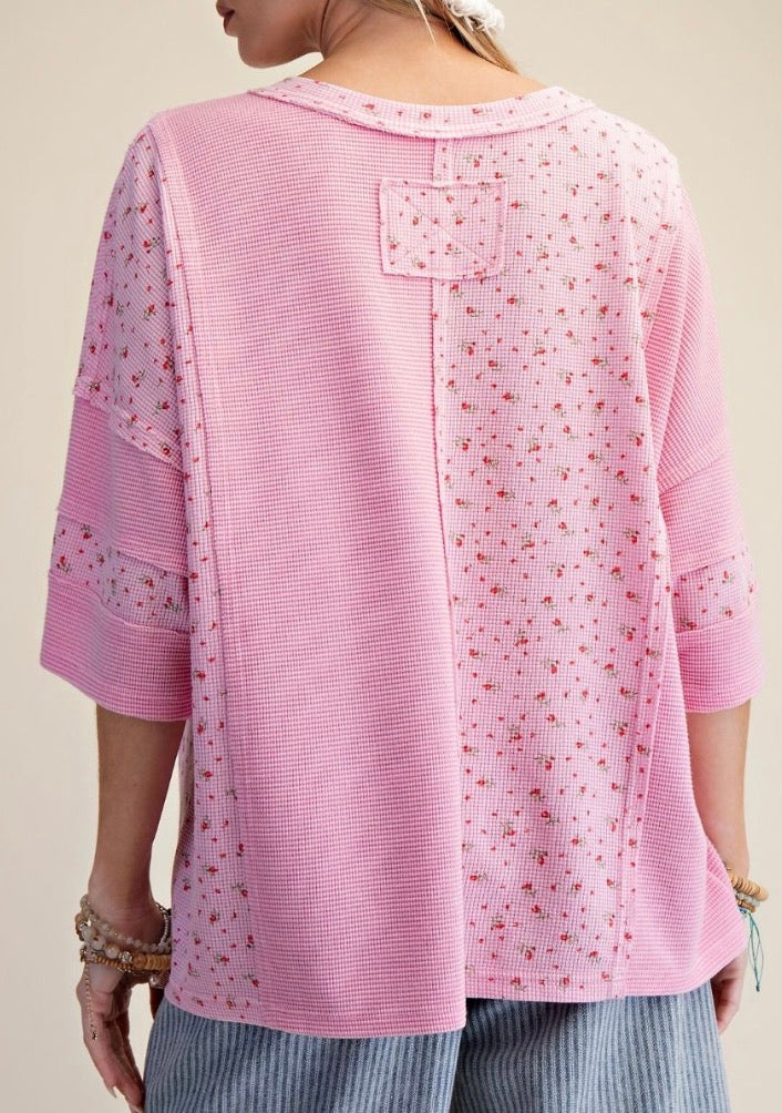 Loose fit waffle henley tops with split floral