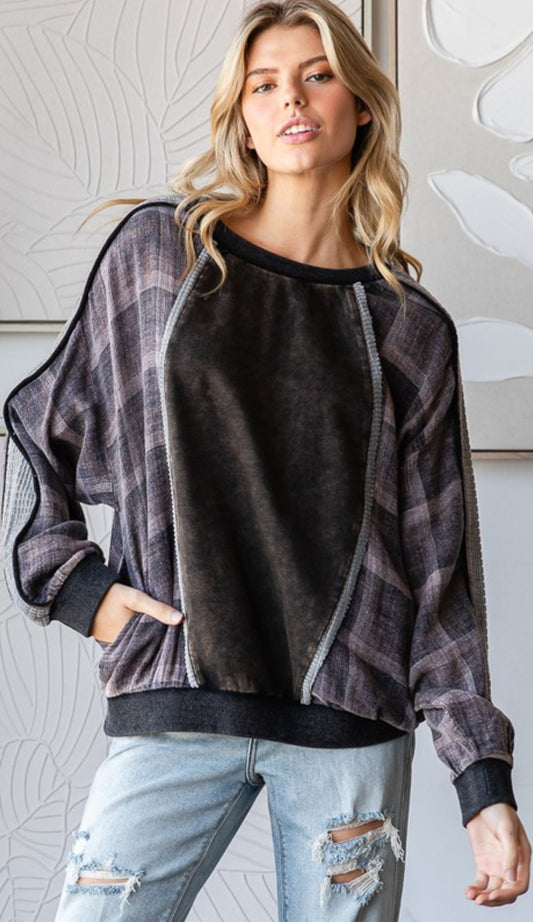 Grey loose fit sweatshirt with plaid inserts (available up to XXL)