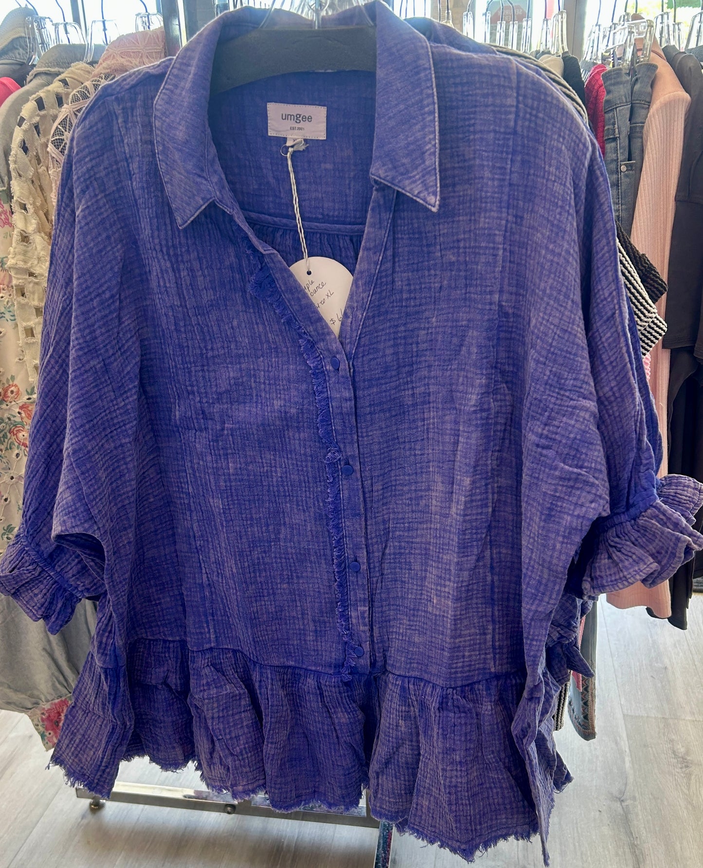 Plus size purple gauze flounce bottom top