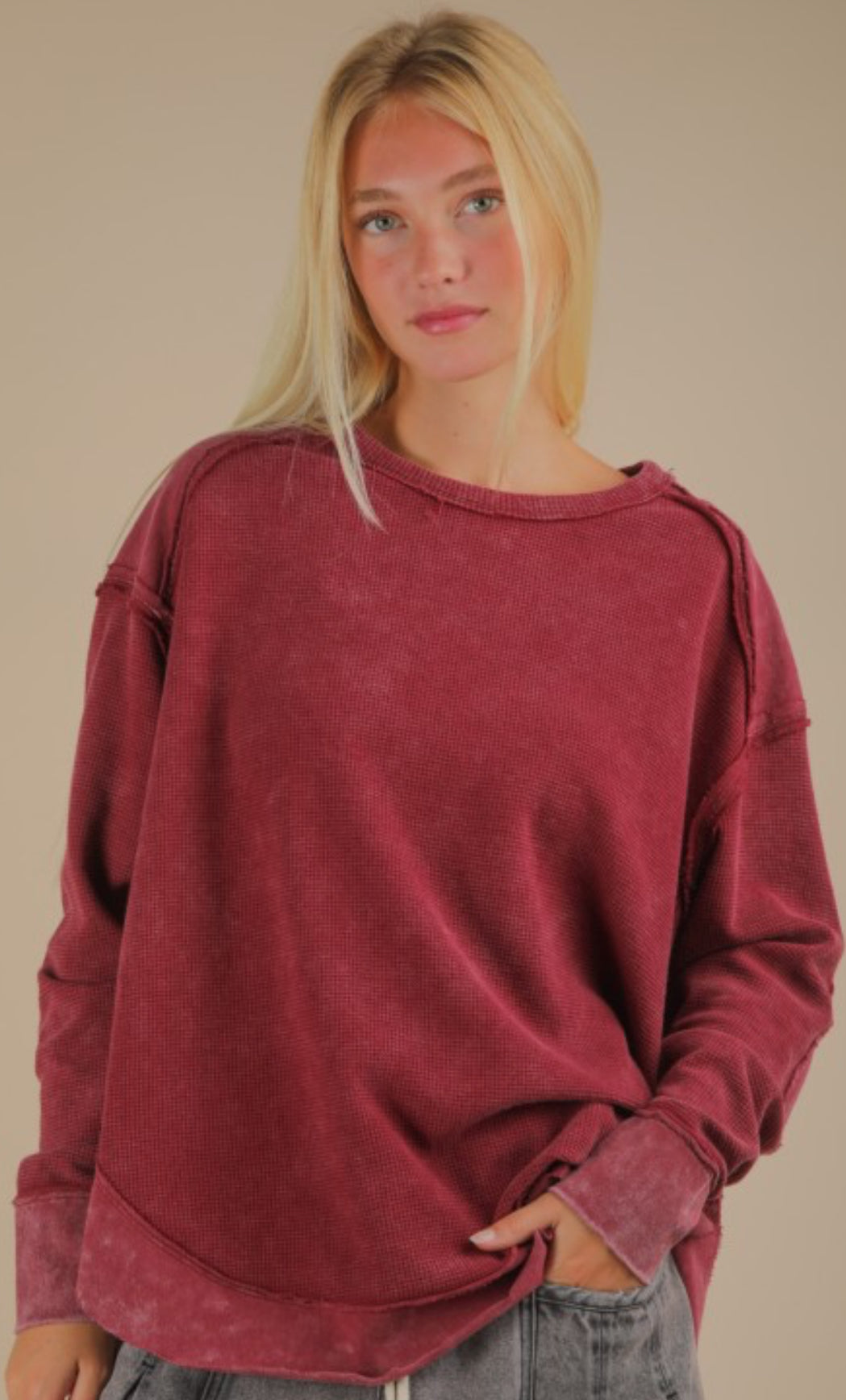 Crew neck hi/lo tops with tonal elbow patches