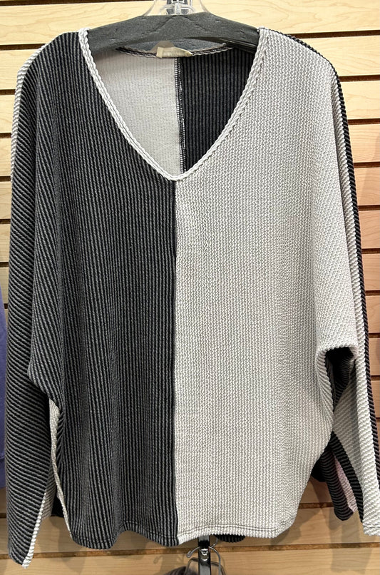 Dark grey/light grey split ribbed v neck