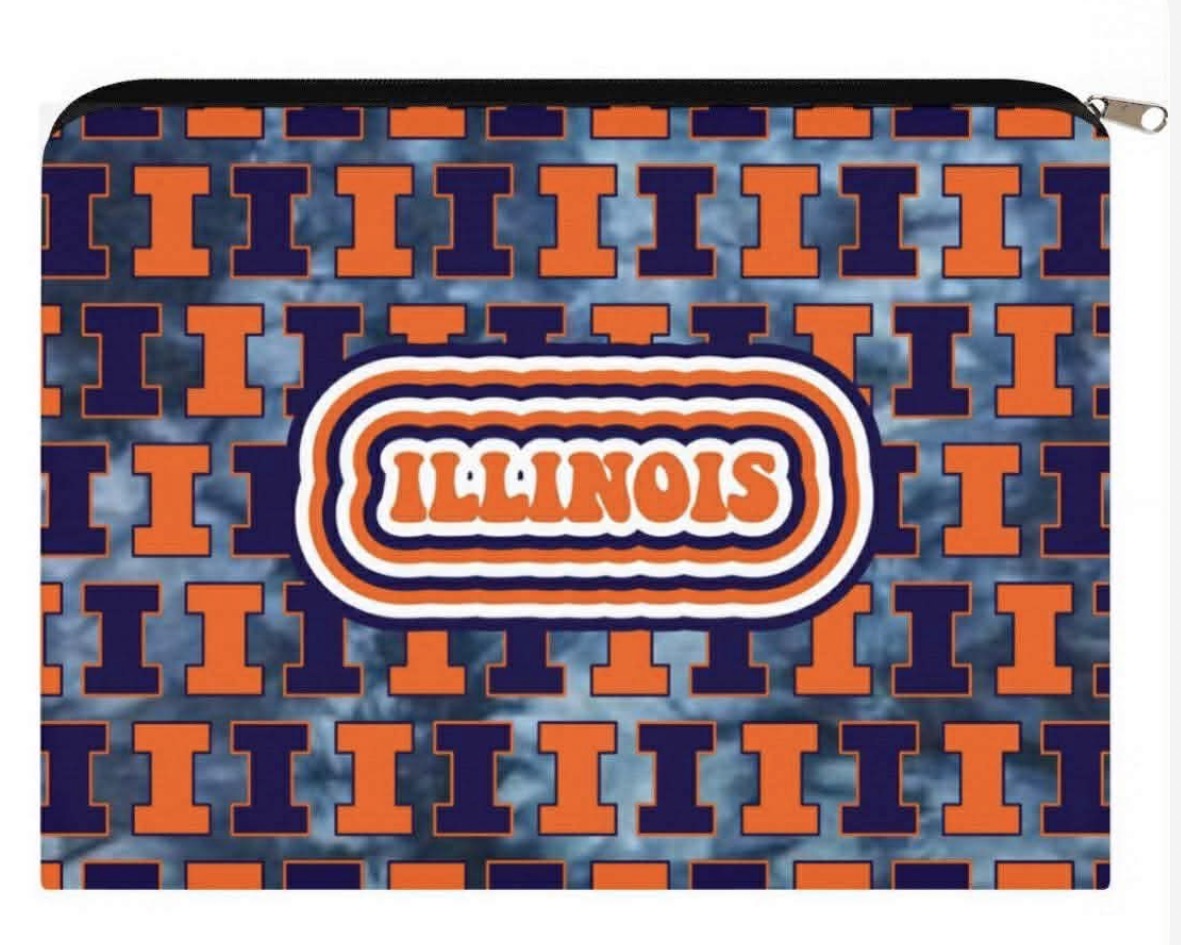 IN STOCK NOW! College zip canvas pouches, GREAT FOR GIFTS!