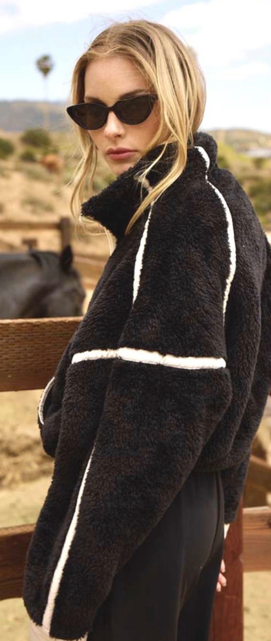 Vintage Havana quarter zip sherpa pullovers
