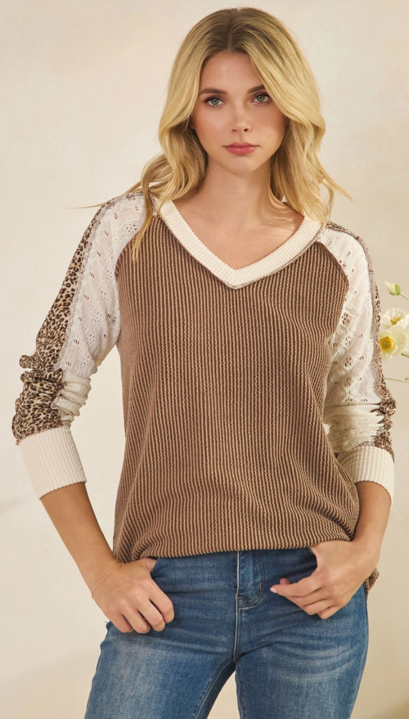 Brown ribbed v neck top with leopard and crochet sleeves