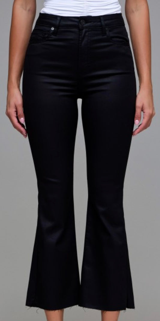 Hidden black coated crop flares with stretch