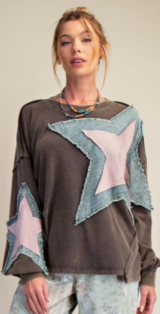 Dark grey sweatshirt with large denim/pink star patches