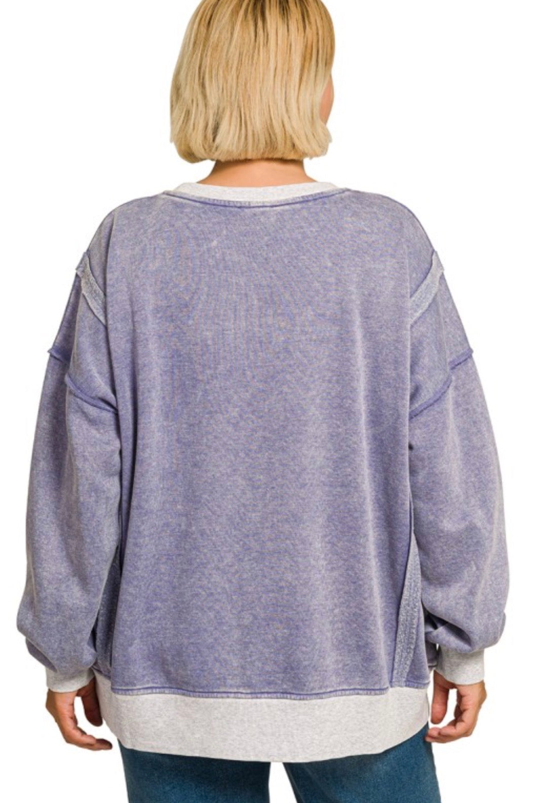 Loose fit mineral wash sweatshirts, also available in plus sizes!