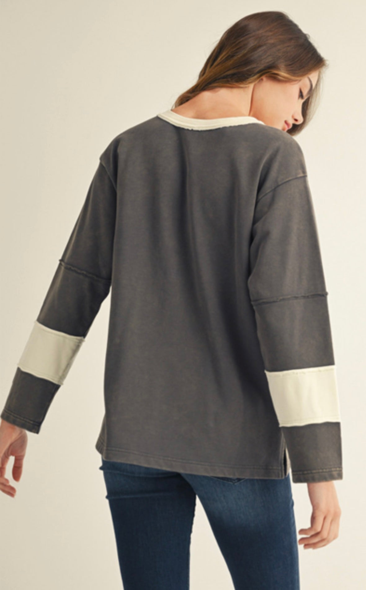 Grey sweatshirt with white daisy and sleeve stripes