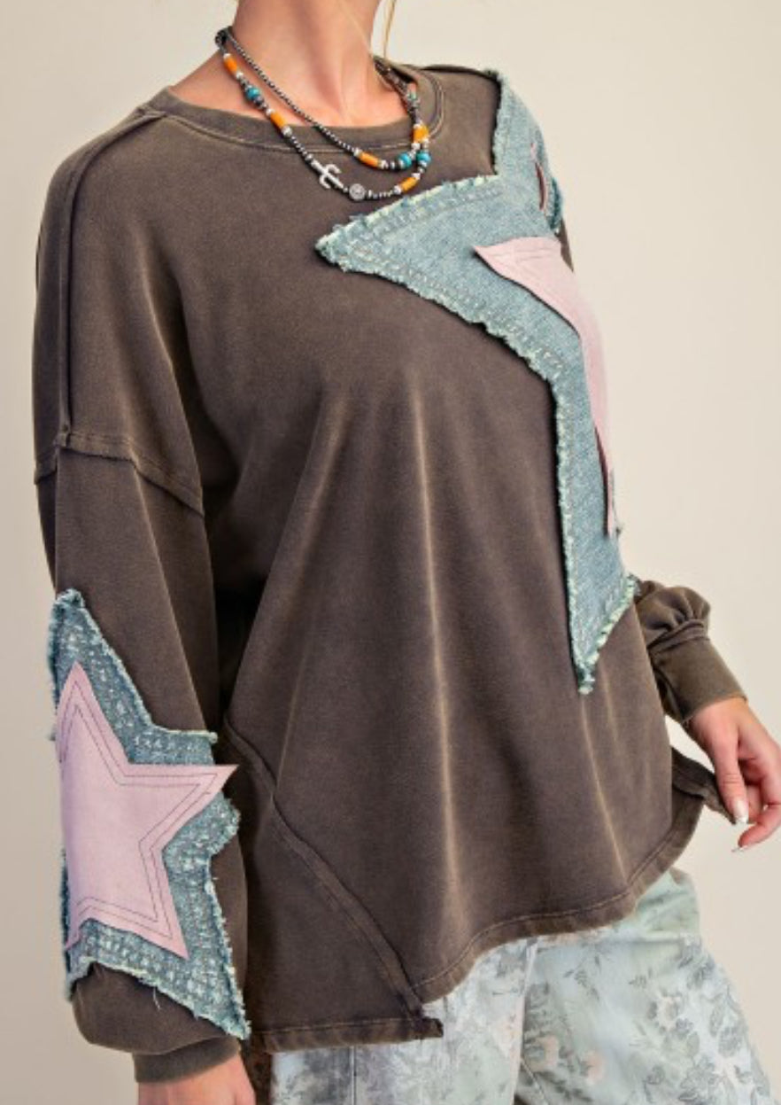 Dark grey sweatshirt with large denim/pink star patches