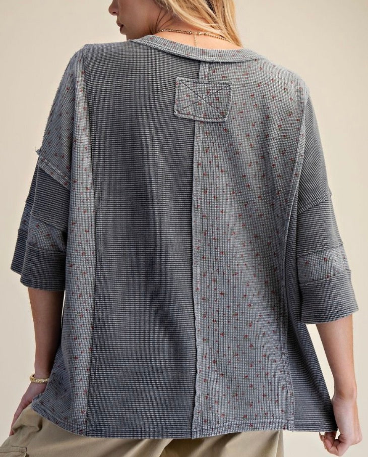 Loose fit waffle henley tops with split floral