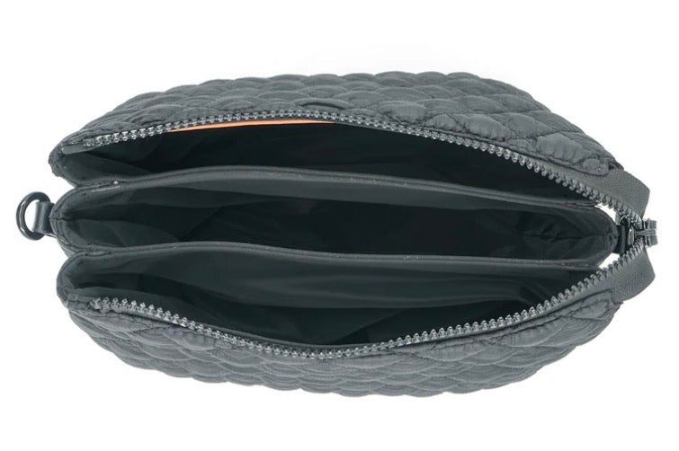 BEST SELLER! RESTOCKED AGAIN! Puffer crossbody bag with detachable chain strap
