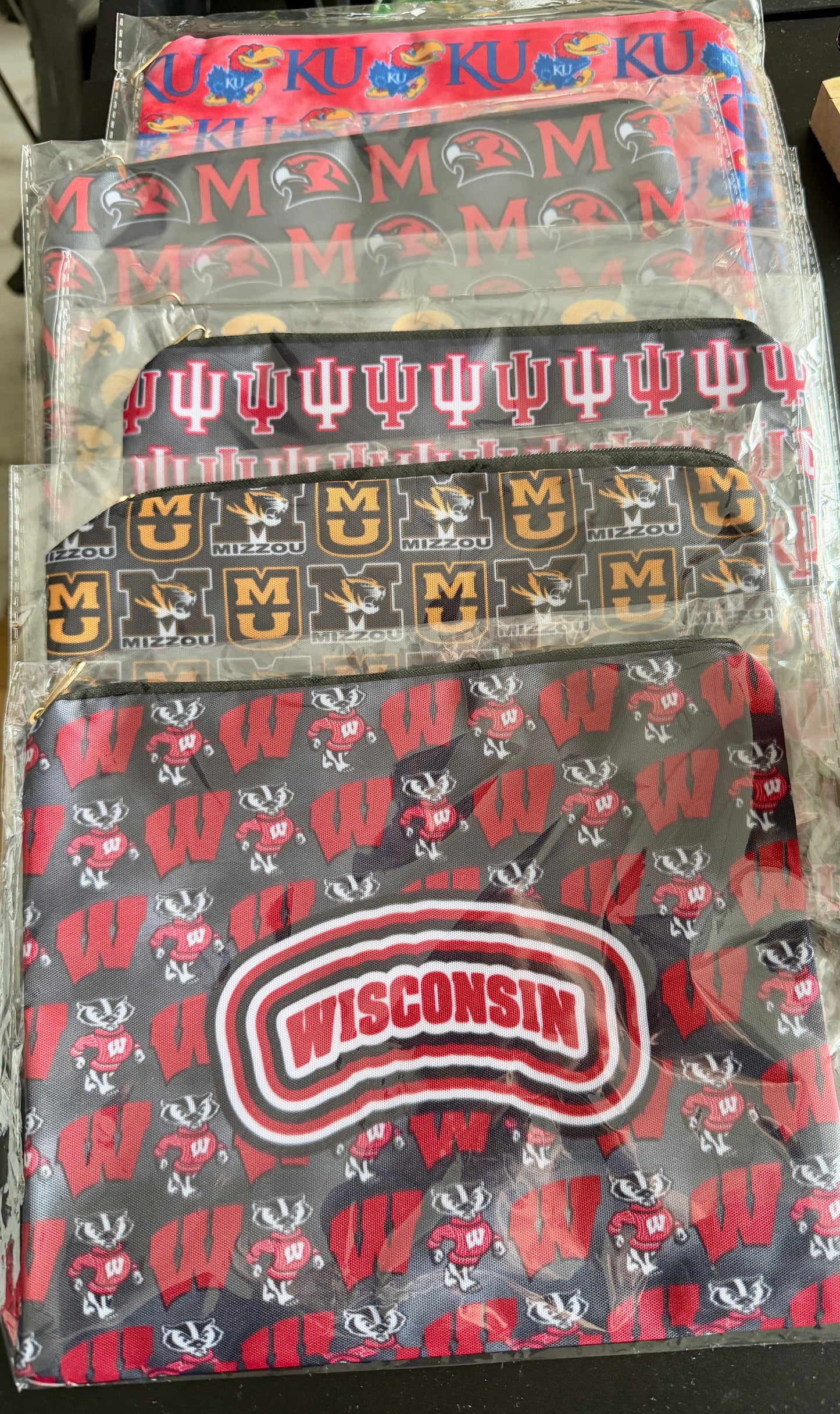 IN STOCK NOW! College zip canvas pouches, GREAT FOR GIFTS!