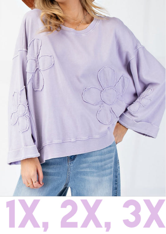 PLUS SIZE Lilac tonal daisies lightweight sweatshirt