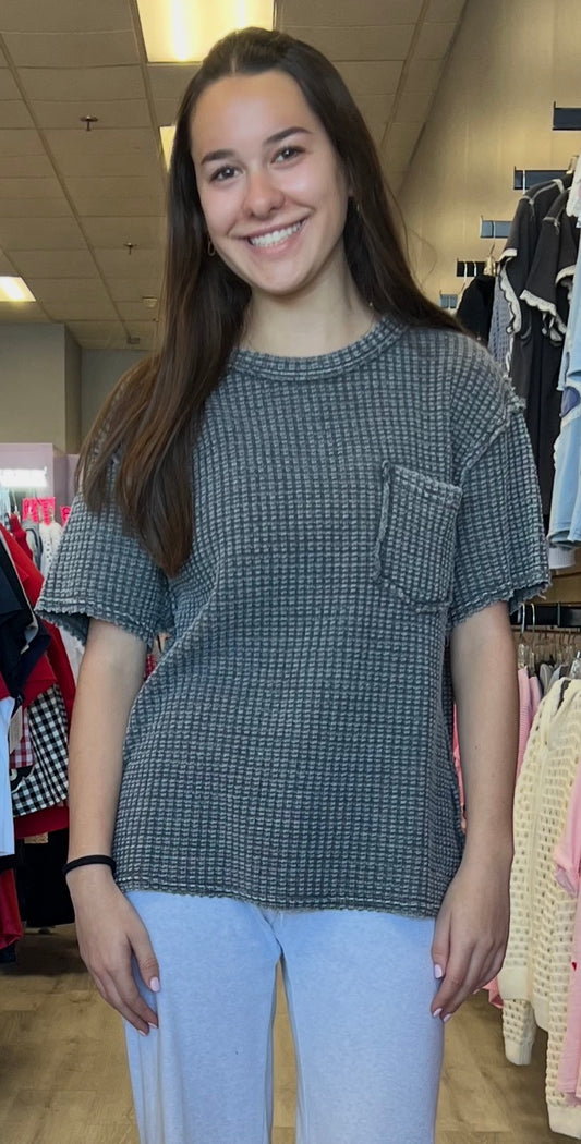 Grey waffle top with pocket