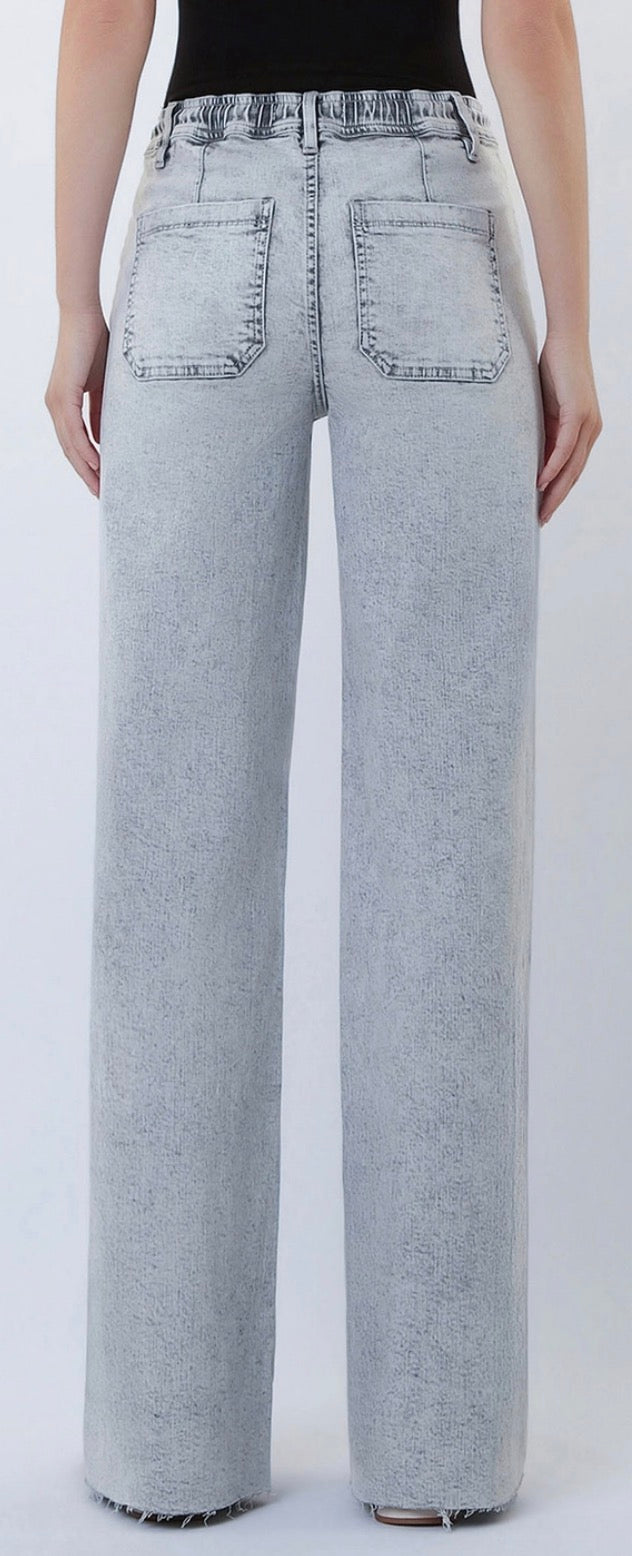 PREORDER NOW, Arriving next week…High Rise Utility Pocket Drawstring Wide Leg Jeans