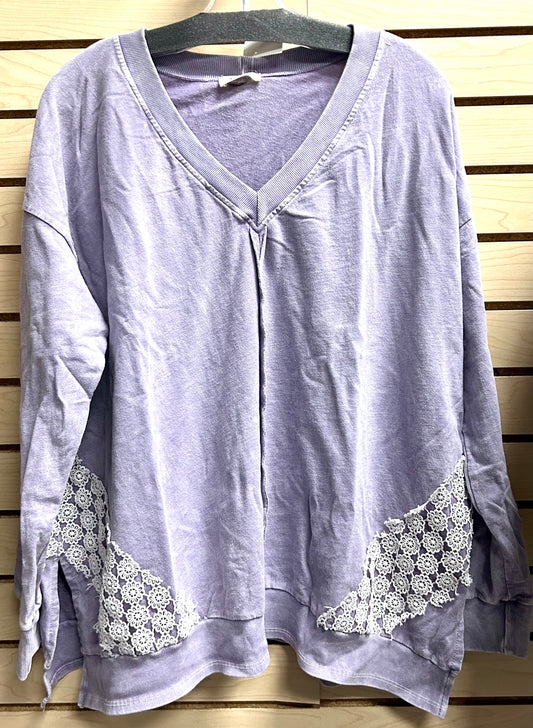 Lilac loose fit v neck lightweight sweatshirt with crochet overlay