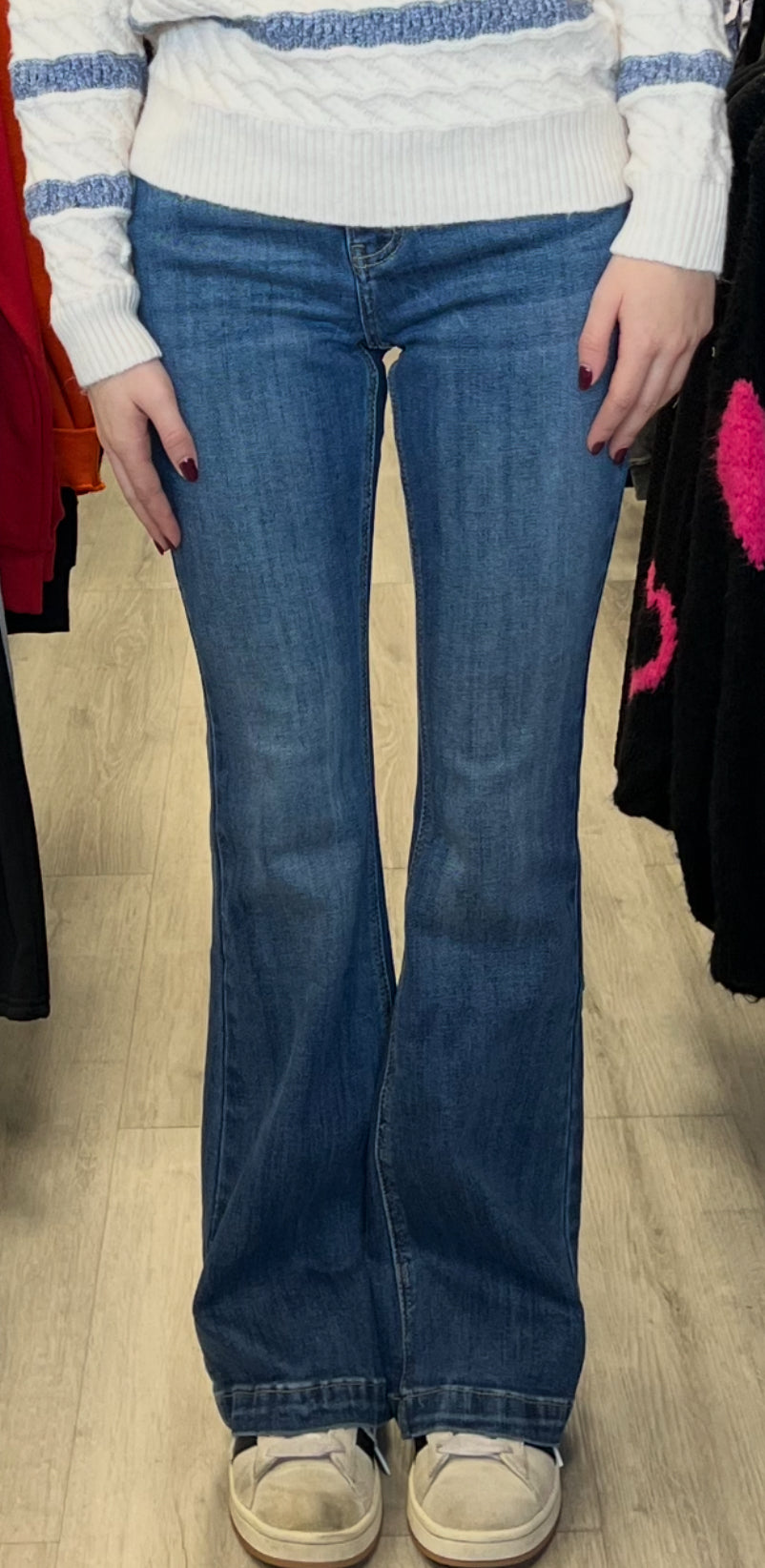 Mid rise stretch flare jeans, SHORTER LENGTH 31" inseam