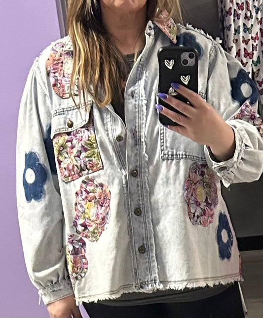 Lightweight denim shacket with denim and floral patches (available up to XXL)