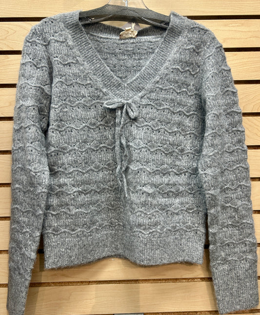 Grey soft sweater with bow