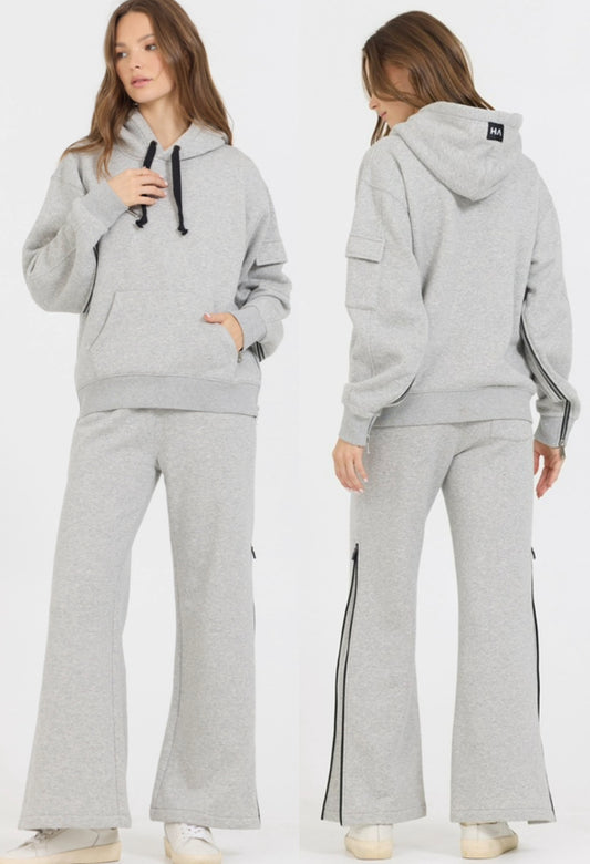 Vintage Havana grey fleece set with black zip piping detail (sold separately)