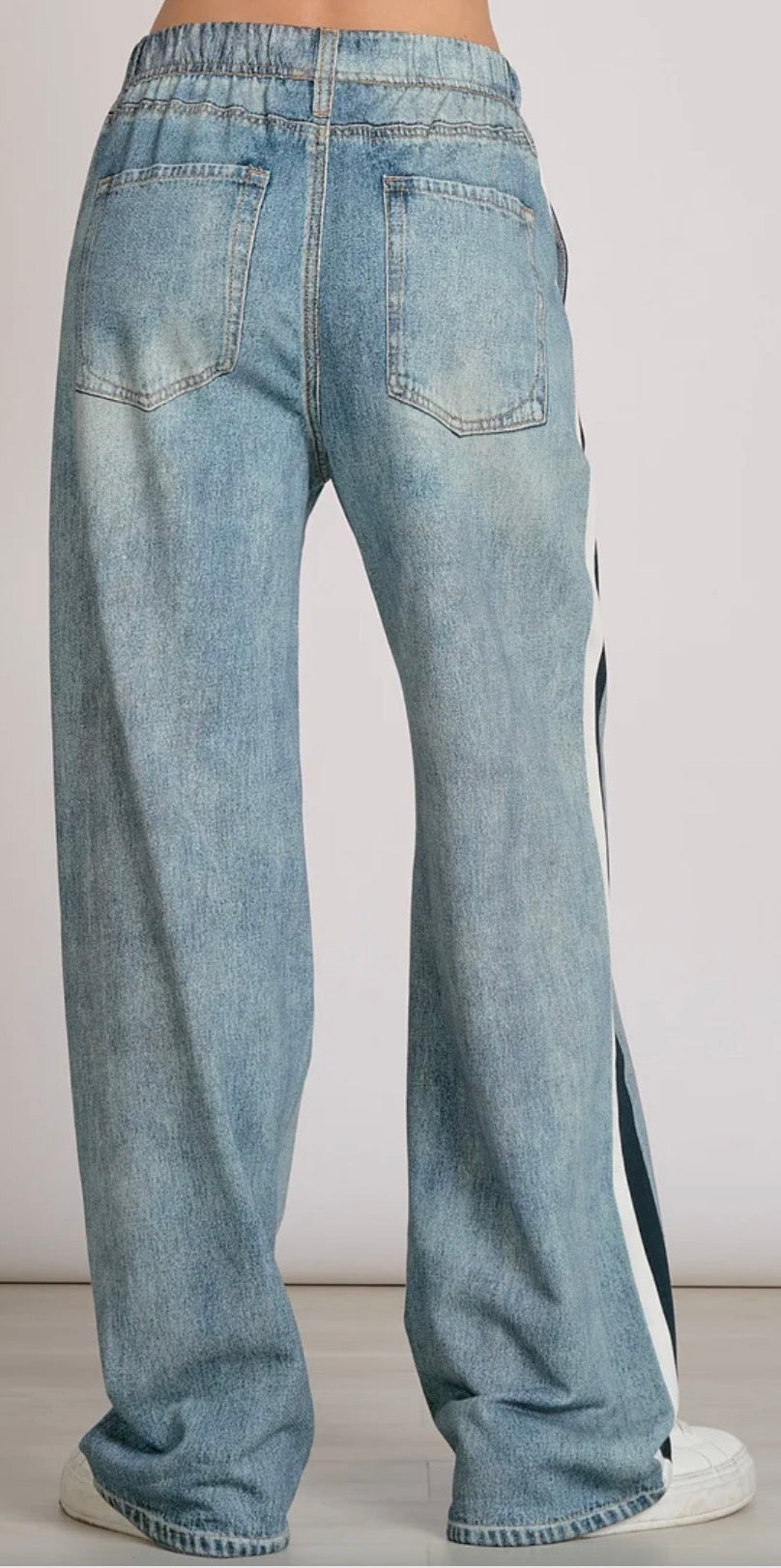 Elan’s NEWEST version of their super soft sweatpant loose fit jeans with navy and white side stripes