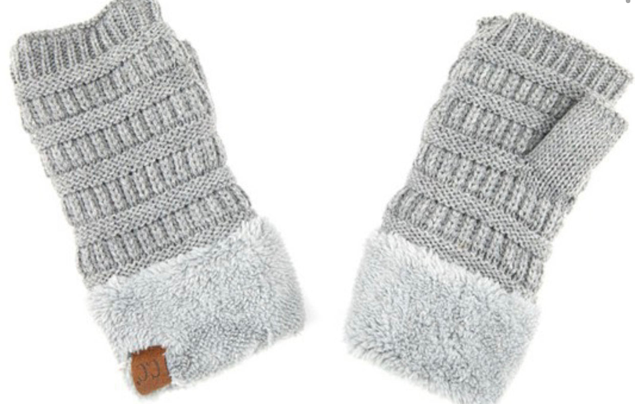 HOT ITEM! CC fingerless gloves with soft, warm lining (many colors available) - Light grey - Lisa’s Boutique